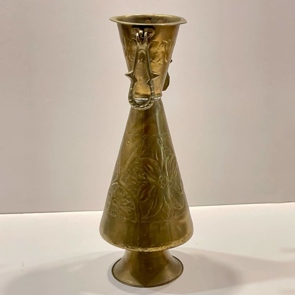 Antique Brass French Vase with handles and etched floral pattern. - Picture 3 of 8